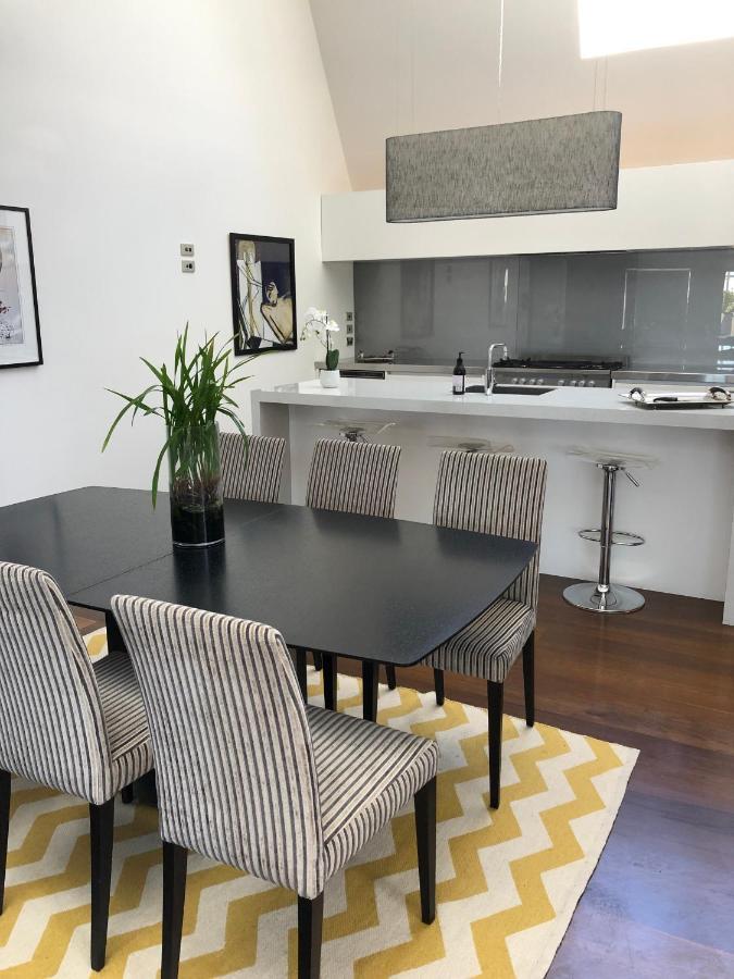 Luxurious Loft Apartments In The Heart Of Ahuriri 네이피어 외부 사진